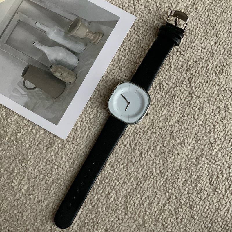 Đồng hồ nam nữ mặt vuông dây da kiểu dáng thời trang tuổi teen DH99 LOUSMORE