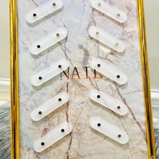 Bảng gắn móng mẫu nam châm