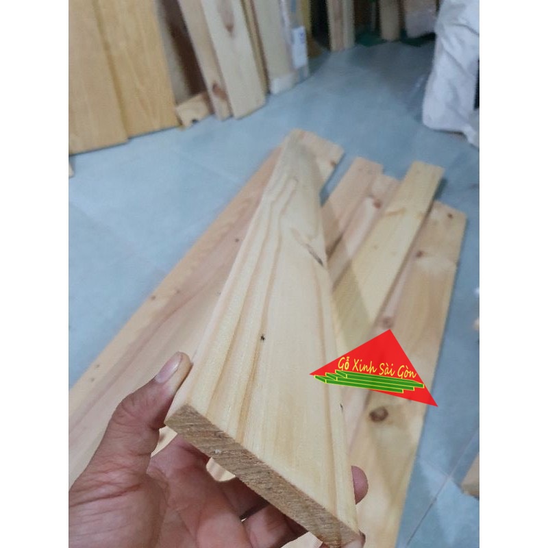 Thanh gỗ thông pallet 1m2 rộng 9.4cm dày 1.4cm đã bào láng đẹp 4 mặt