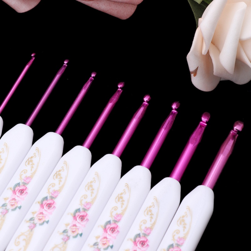 Set 8 kim móc nhôm tay cầm nhựa họa tiết hoa để đan len tiện lợi