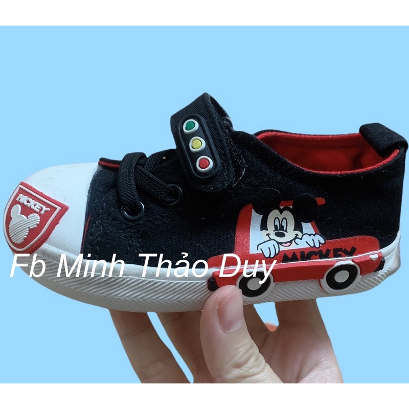 Giày Mickey xuất dư đen trắng bé trai