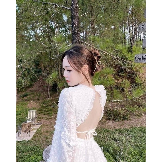 Váy trắng lông xù cut eo hoa lưng , phong cách Xuka Dress