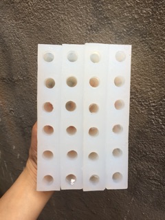 Khuôn son silicon nhật giá rẻ