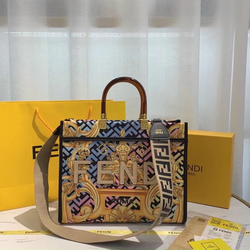 Túi Fendi Onthego