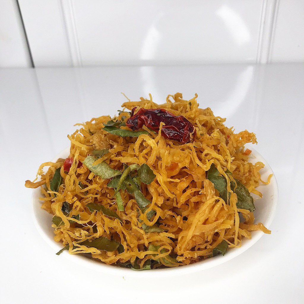 Khô gà lá chanh 20gr siêu ngon không bột đảm bảo vệ sinh an toàn thực phẩm - Đồ ăn vặt Tintin | BigBuy360 - bigbuy360.vn