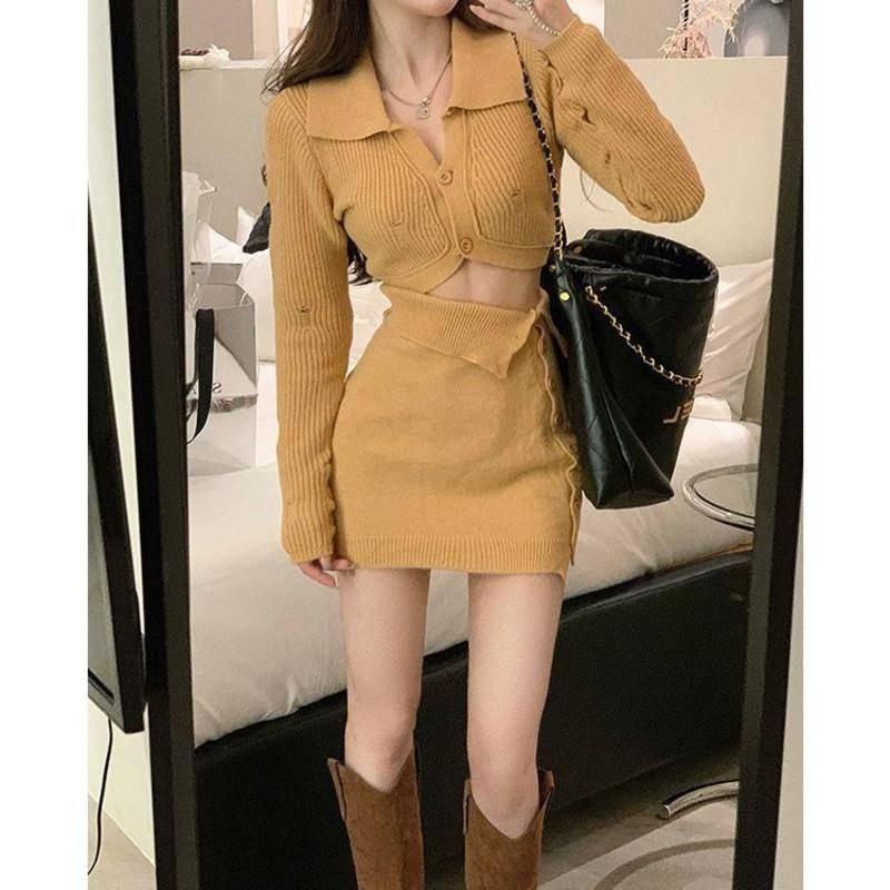 Bộ Đồ Gió Áo Dài Tay Dệt Kim Ve Áo Mùa Thu Cho Nữ + Bộ Hai Món Váy Ôm Hông