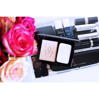Phấn phủ Guerlain Lingerie De Peau Compact Powder Foundation #01 Pale Beige