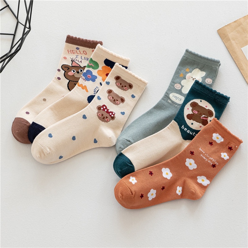 Vớ WAFNHA D624 in hình hoạt hình đáng yêu cho nữ