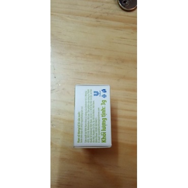 TẶNG 3 hộp Hazeline dùng dưỡng tay, hàng Thái Lan.TẶNG KÈM KHI MUA KÈM SẢN PHẨM CỦA cửa hàng 200K Ạ!