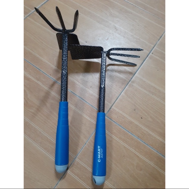 Dụng cụ làm vườn cuốc, cào 2 trong1