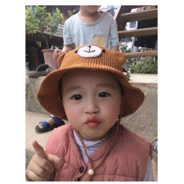 Nón hè cho bé