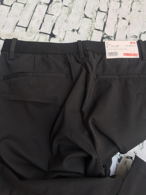 Quần Golf dài Adam Smith Uniqlo