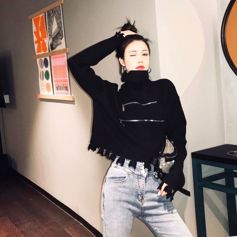 ( ORDER ) Áo Len Croptop Cổ Cao Tua Rua Tia Kéo Trước
