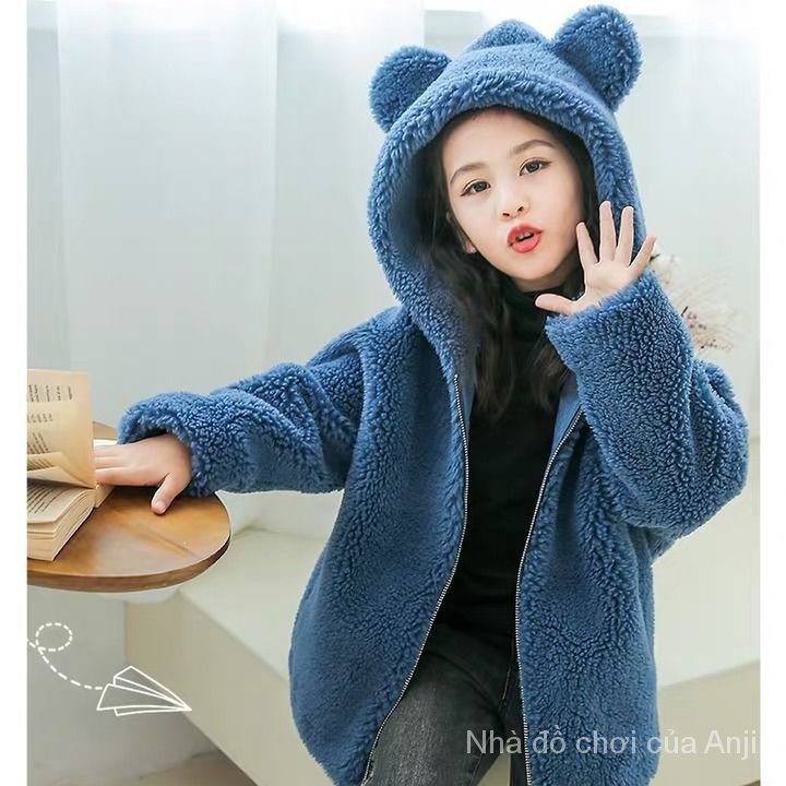 Fashionable baby girl winter woolen coat keeps warm