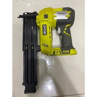 máy bắn đinh ryobi 18v