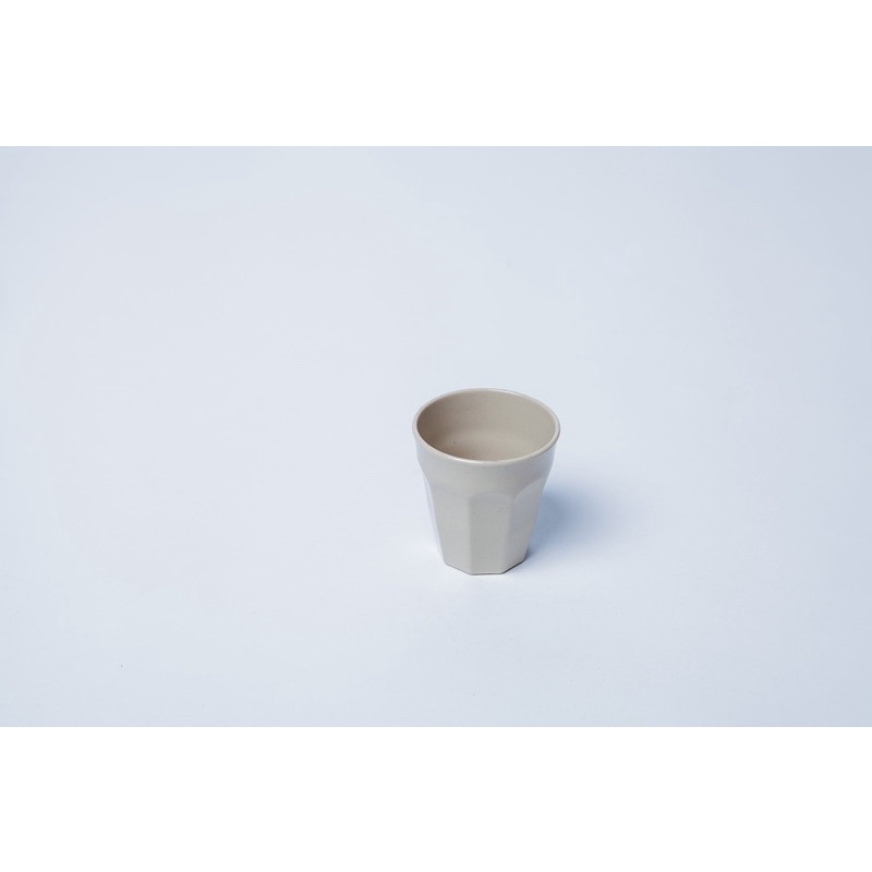 Ly uống nước, trà đá nhựa Melamine kích thước Ø8.5 x 8.9cm màu Đen/Nâu