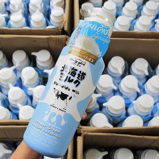 Sữa tắm Hokkaido Milk Whitening AHA Shower Cream