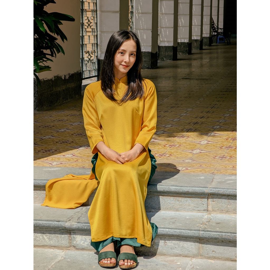 Set Áo dài Rosemary tây thi vàng đậm