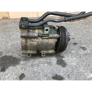 Lốc bãi Ford transit- escape 3.0