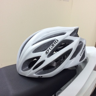 Nón Bảo Hiểm Giro