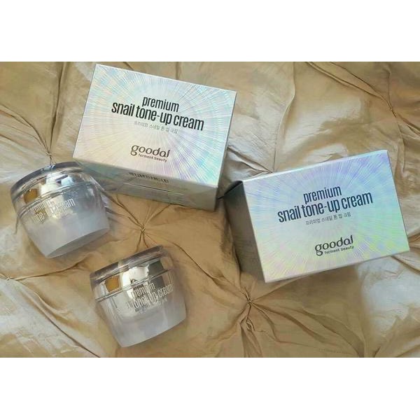 Dưỡng Trắng Da Ốc Sên Goodal Premium Snail  Chống lão hoá, giảm thâm, nám, tàn nhan [cam kết chính hãng Hàn Quốc)