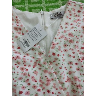 Đầm mẫu hoa dáng dài