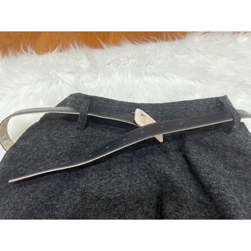 Chân váy dạ xoè, bán chun sau lưng T23