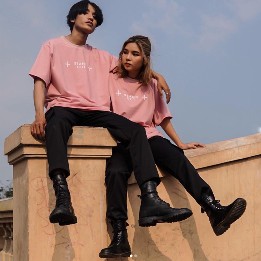 THELSTUDIOS - Áo thun Stand Out hồng | BigBuy360 - bigbuy360.vn