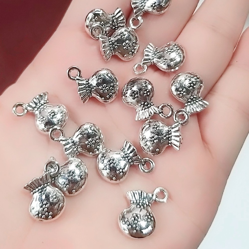 Charm sỉ bạc cổ : 50g / 1 gói = 23k [ Chuyên sỉ charm tphcm ]