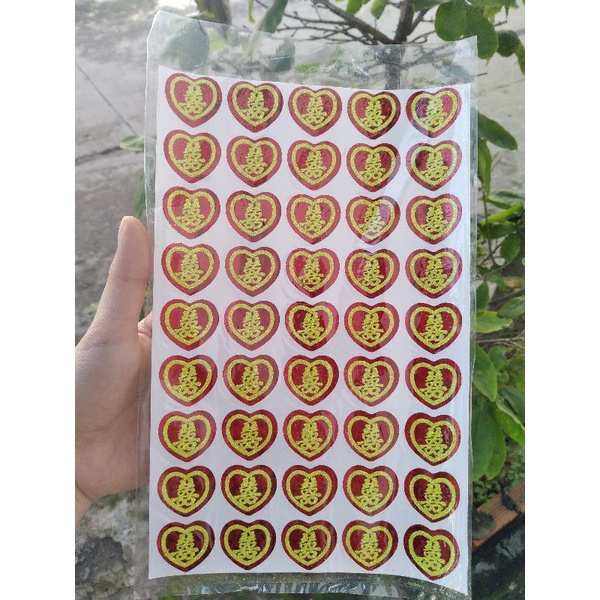 Decal trái tim dán trầu cau, trái cây, trang trí mâm quả
