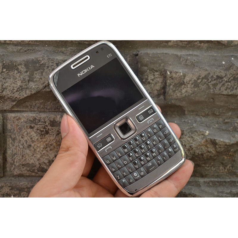 ĐIỆN THOẠI E72 WIFI ZIN CHÍNH HÃNG