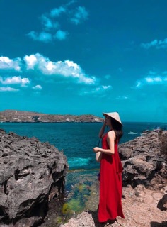 ĐẦM MAXI ĐỎ CỔ YẾM HỞ LƯNG (KÈM HÌNH THẬT)