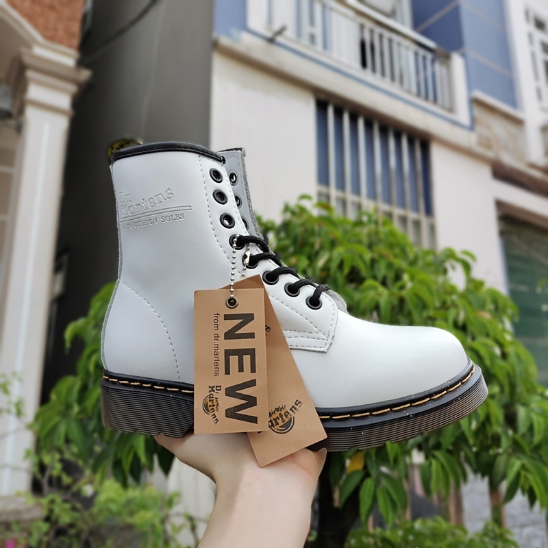 Ảnh chi tiết giày thể thao dr,marten trắng nữ cao cổ size