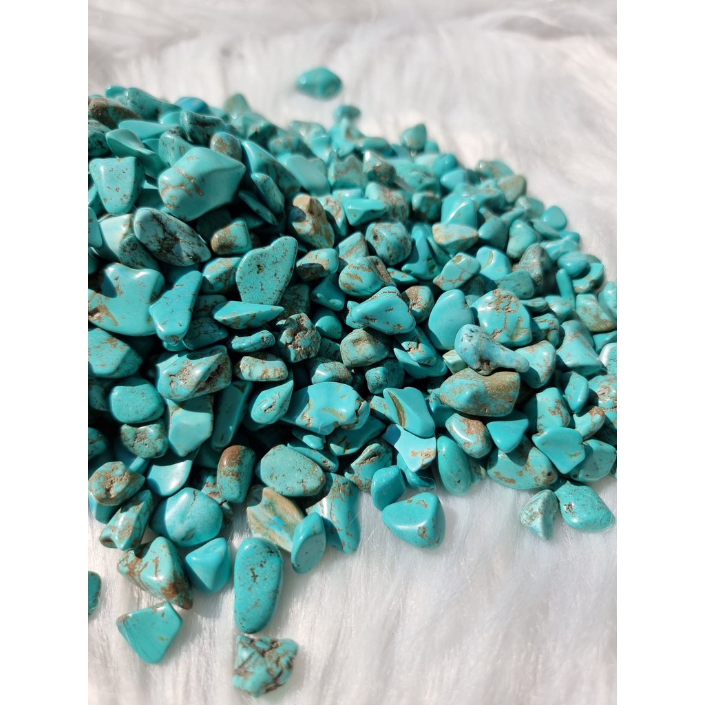 Đá vụn tự nhiên thanh tẩy Howlite xanh (Blue Howlite) dùng trong Tarot, Reiki, Phong thủy