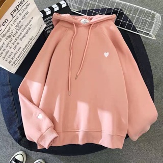 Áo hoodie tim thêu