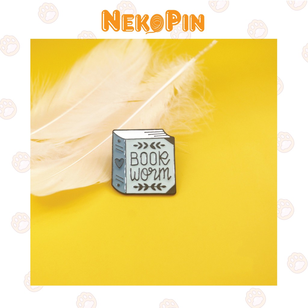 Ghim cài áo NEKOPIN trang trí áo, balo, túi xách hình cuốn sách P020