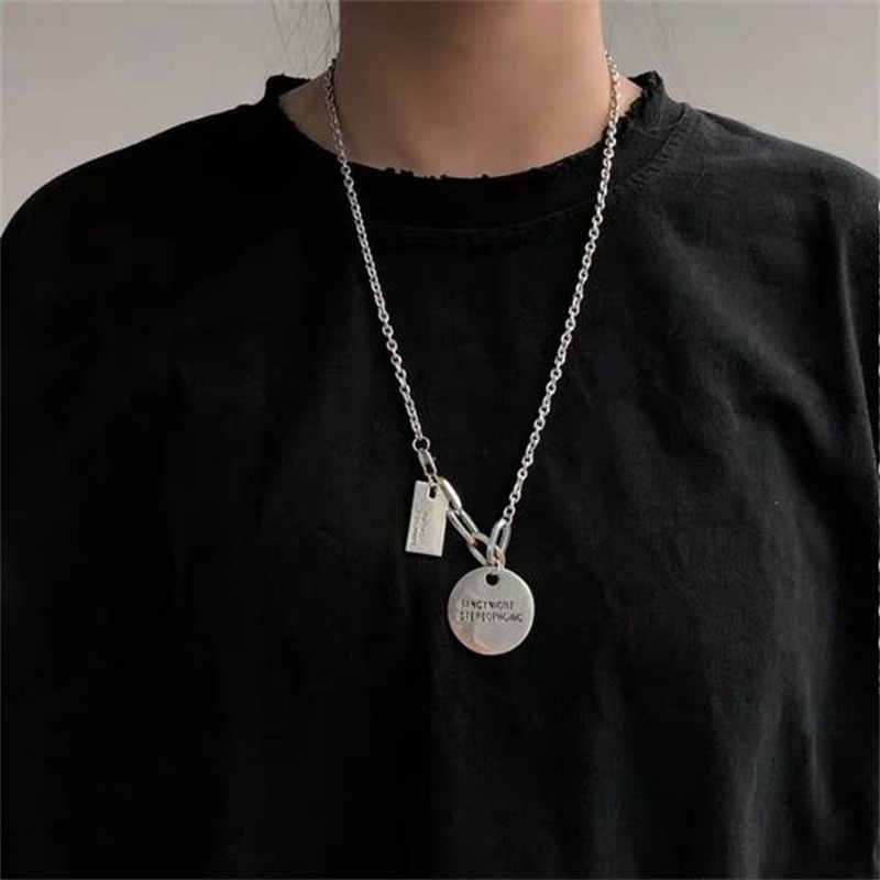 Thời Trang Dây Chuyền Mặt Tròn Khắc Chữ Phong Cách Hồng Kông Cổ Điển 210818