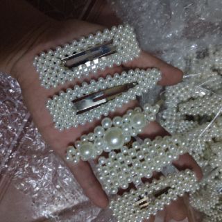 Kẹp tóc đính ngọc trai kute