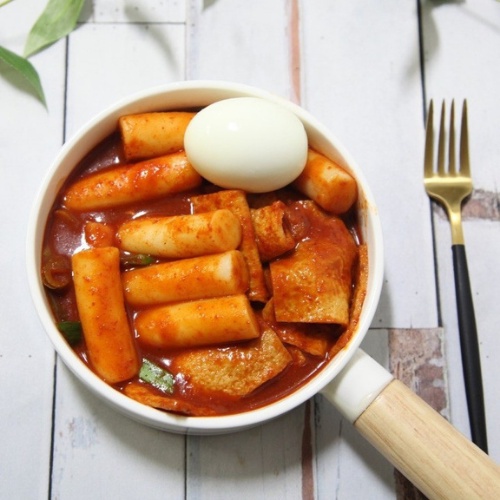 Bánh Gạo Chả Cá Sốt Dầu Mè Topokki Hàn Quốc- Fish Cake Tteokbokki (Stirred)