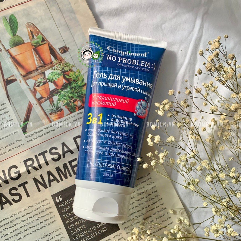 Sữa rửa mặt trắng da compliment giúp căng bóng da, không gây kích ứng Sản phẩm được kiểm chứng tại Nga, cam kết sạch mụn