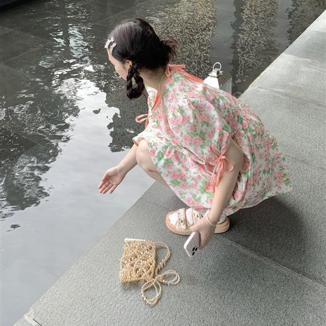 Đầm hoa hồng tay phồng thiết kế mới xinh xắn thời trang