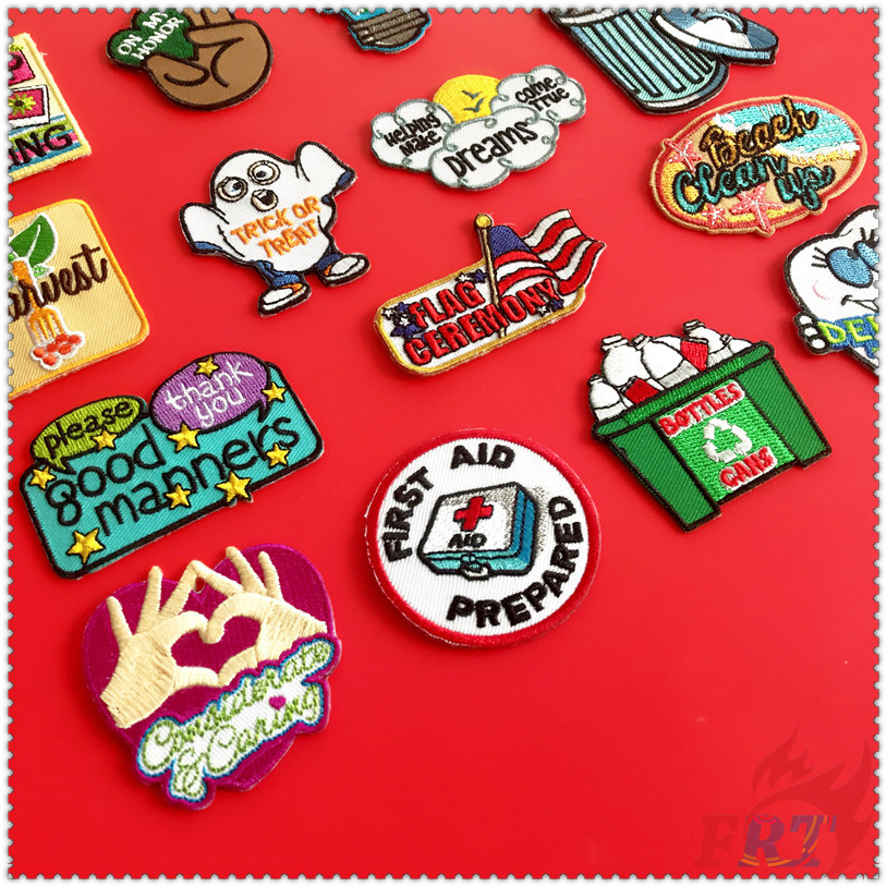 Miếng ủi thêu trang trí quần áo nhiều mẫu xinh xắn tùy chọn