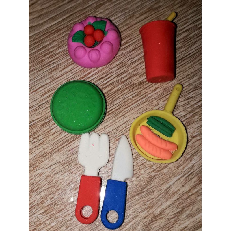 Sét 6 cái gom_tẩy hình bánh rất dể thương như hình