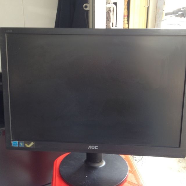 Màn hình 19 in wide ( hình chữ nhật)