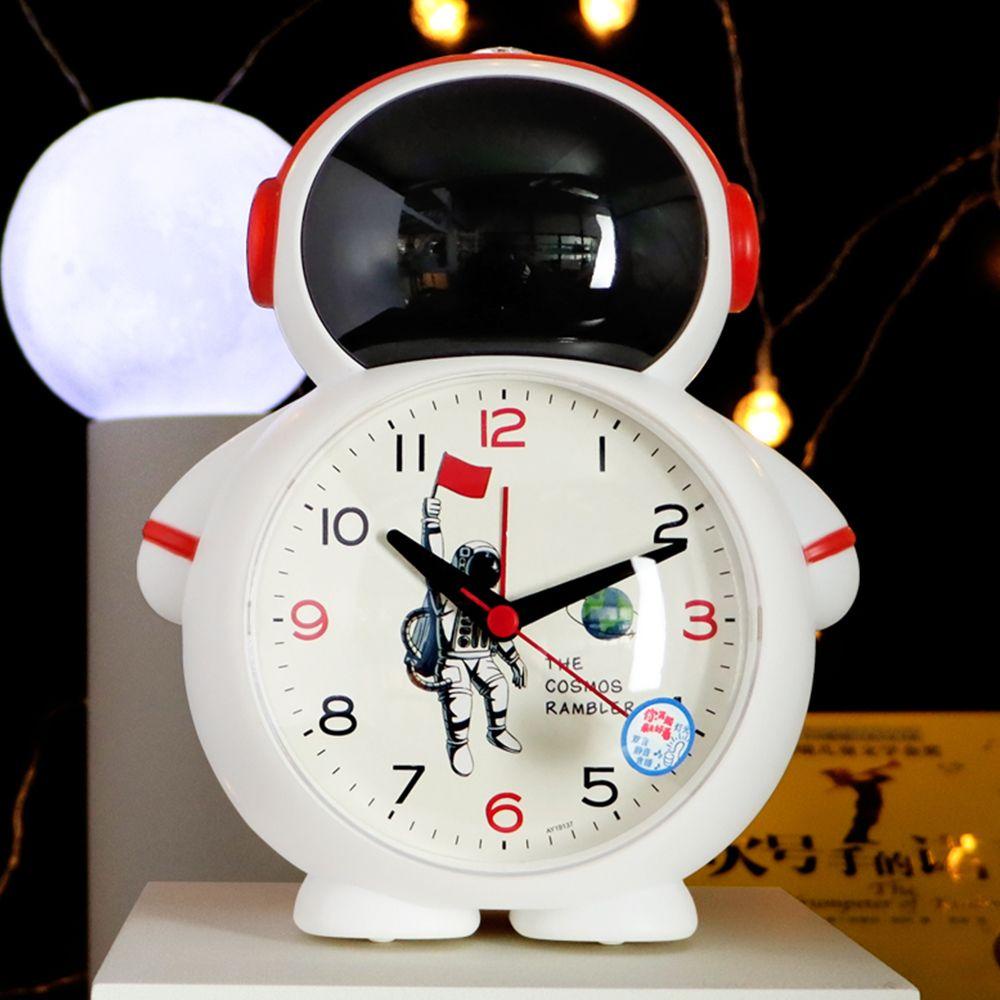 Đồng Hồ Báo Thức Hình Phi Hành Gia Không Ồn Có Đèn Nền Trang Trí Nhà Cửa