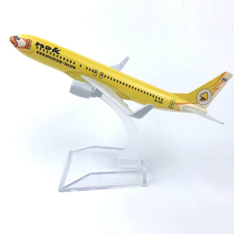 Mô Hình Máy Bay Boeing 747 Nok Air B737 Bangkok Airway 320 Bằng Hợp Kim Cỡ 320 16CM
