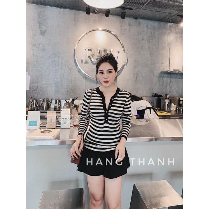  [HOT SALE] Áo lên cổ V nữ kẻ đen trắng CỰC XINH  | BigBuy360 - bigbuy360.vn