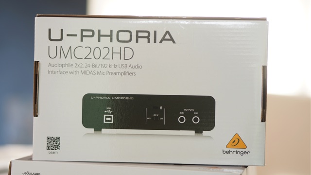 Soundcard Thu Âm Behringer UMC202 HD
