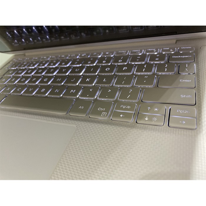 Laptop Dell Xps 7390 core i7 - 10710u - ncthanh1212 | BigBuy360 - bigbuy360.vn