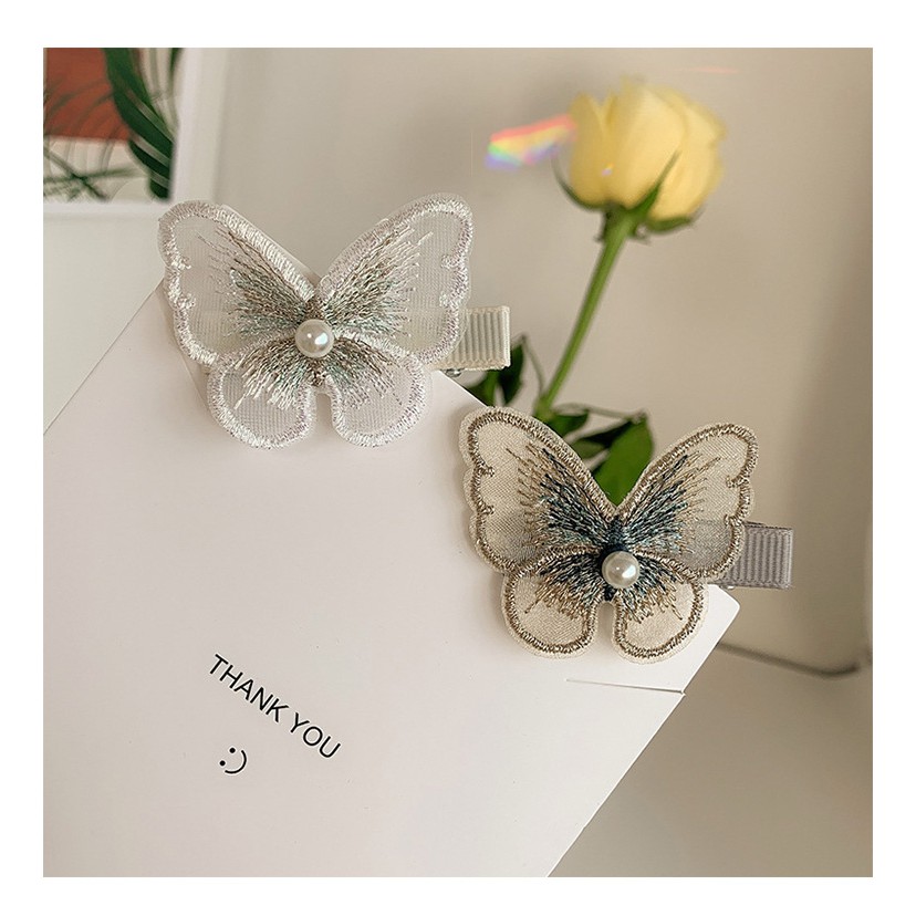 Kẹp Tóc Trang Trí Hình Bướm Thêu 2 Lớp Đính Hạt Ngọc Trai Nhân Tạo - 1 cái